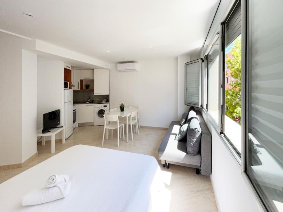 M2 Centric Apartment *